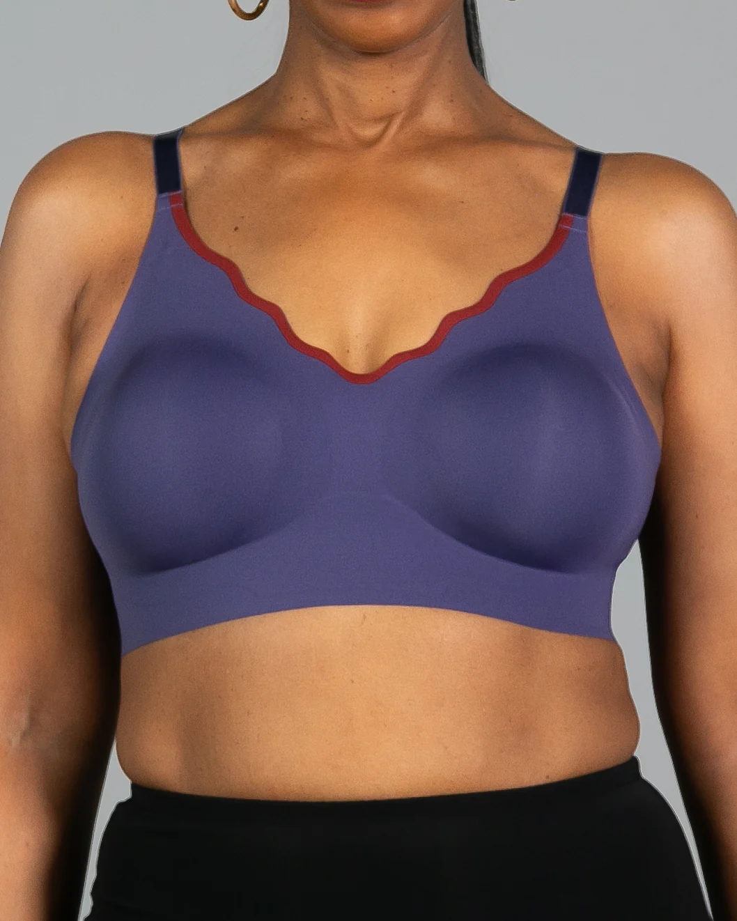 Invisible Edge Scalloped Neckline Bra - Image 6